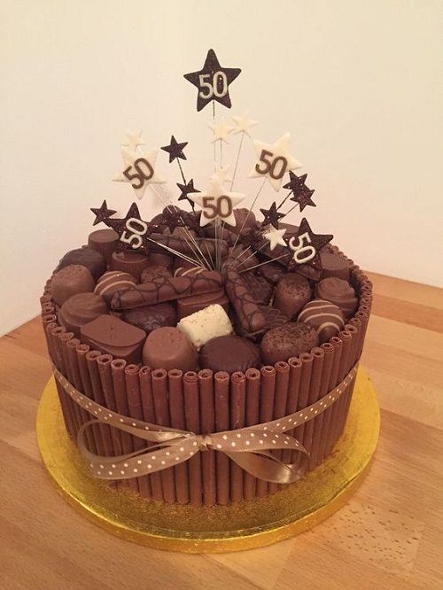 Girlfriend personalised birthday cake