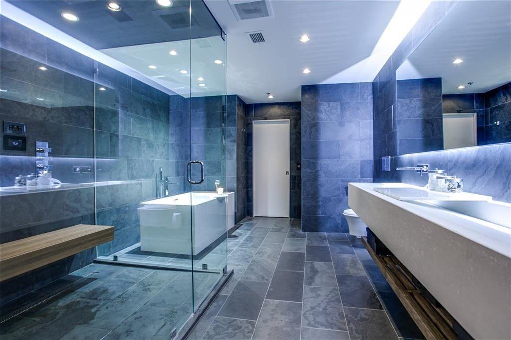 Light blue bathroom decor like the idea of color for the power room