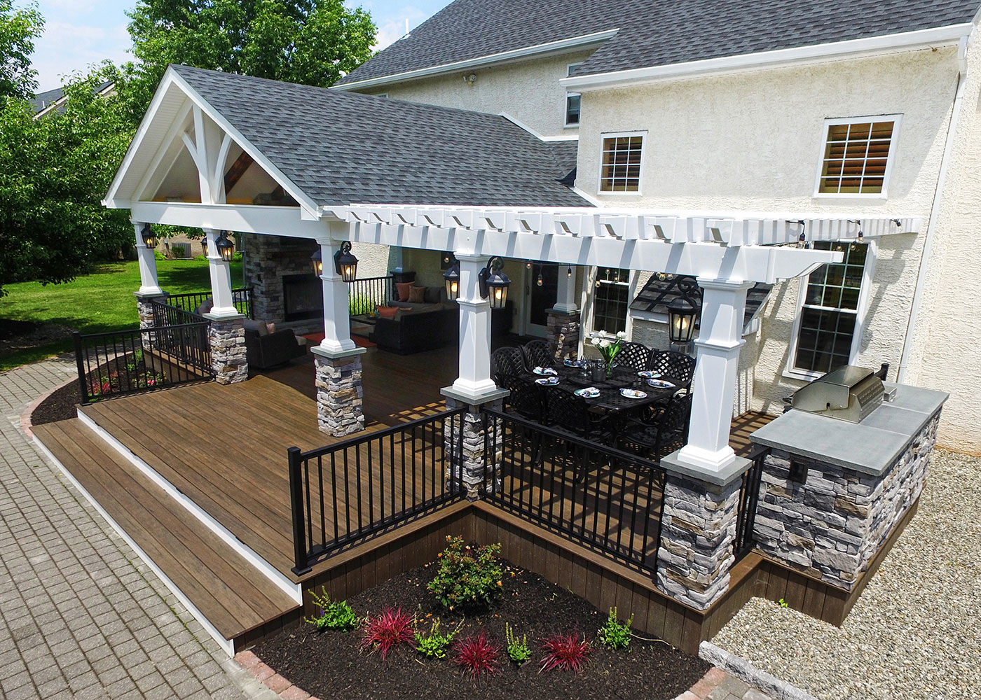 Full Size of Cedar Deck Railing With White Vinyl Rails And Lighting In Chesterfield Mo By