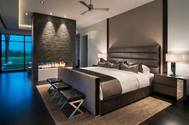 The bedroom is located on the mezzanine level