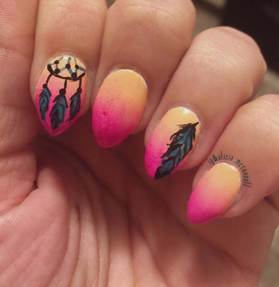 Are you looking for peach acrylic nails design? See