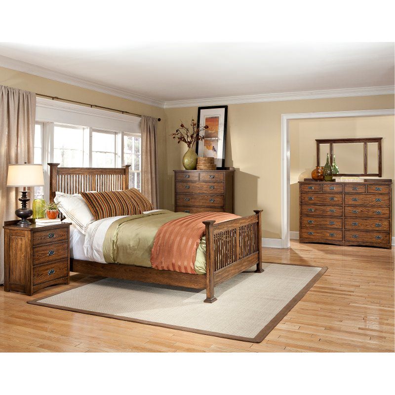 Regency Park 6 Piece Bedroom Set