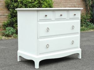 wanted any stag minstrel bedroom furniture