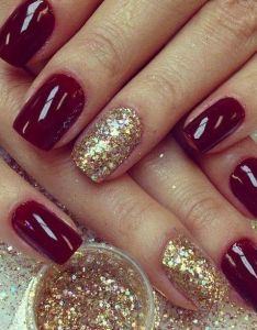 burgundy gel nails