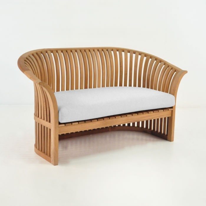Teak patio set with curved chairs
