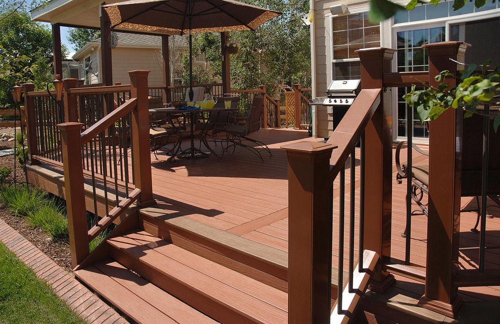 Homeowners are demanding low maintenance deck materials that give them the rich beauty of wood